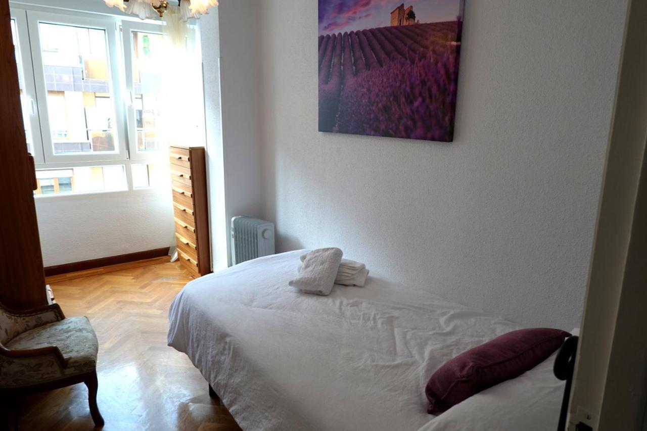 Piso Con Excelente Ubicacion Leilighet Santander Eksteriør bilde